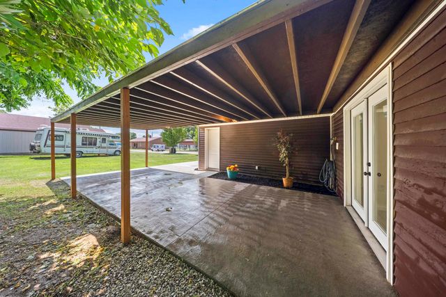 2033 S 12th street, Ironton, OH 45638
