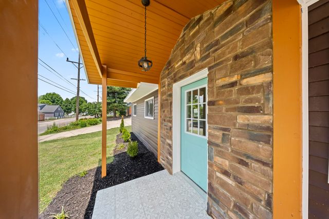 2033 S 12th street, Ironton, OH 45638