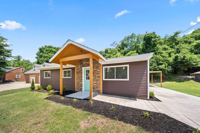 2033 S 12th street, Ironton, OH 45638