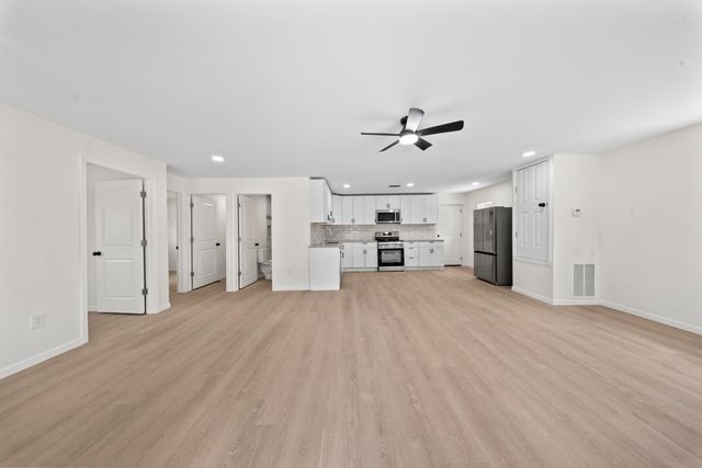 2033 S 12th street, Ironton, OH 45638