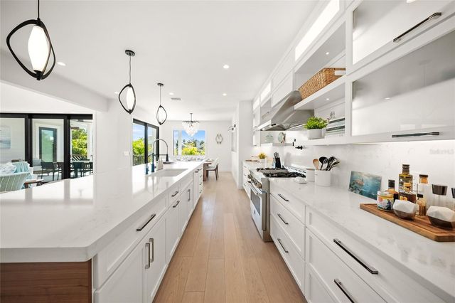 209 WILLOW AVENUE, Anna Maria, FL 34216