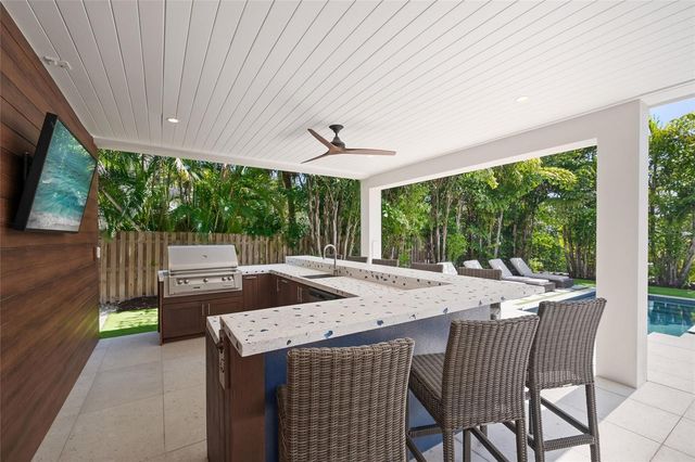 209 WILLOW AVENUE, Anna Maria, FL 34216