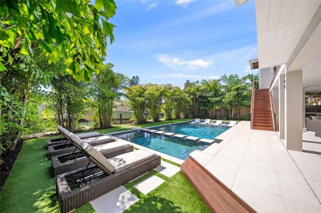 209 WILLOW AVENUE, Anna Maria, FL 34216