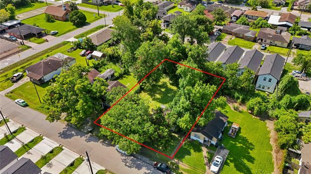 7982 Joy Street, Houston, TX 77028