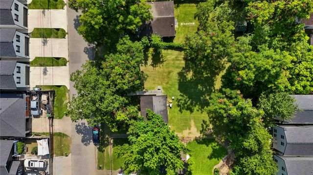 7982 Joy Street, Houston, TX 77028