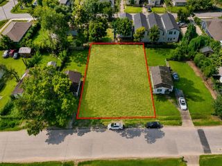 7982 Joy Street, Houston, TX 77028
