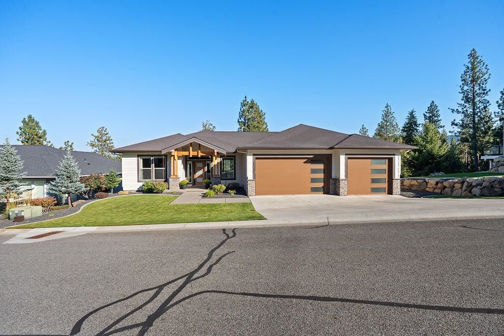 13022 E San Juan Ln, Spokane, WA 99206