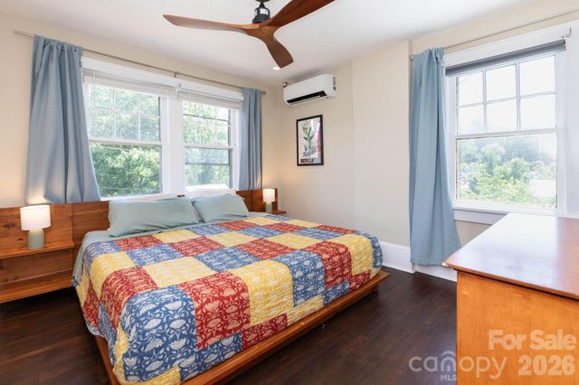 164 Laurel Loop, Asheville, NC 28806
