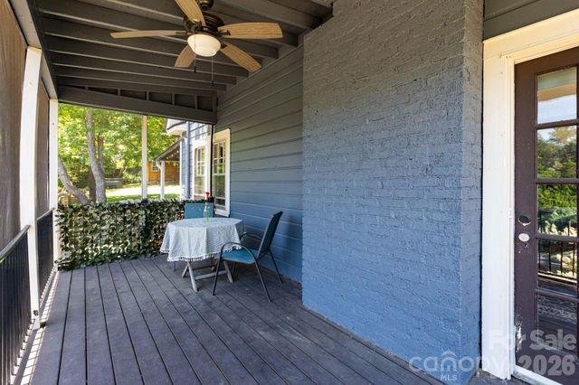 164 Laurel Loop, Asheville, NC 28806
