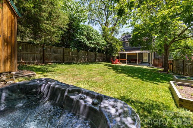 164 Laurel Loop, Asheville, NC 28806