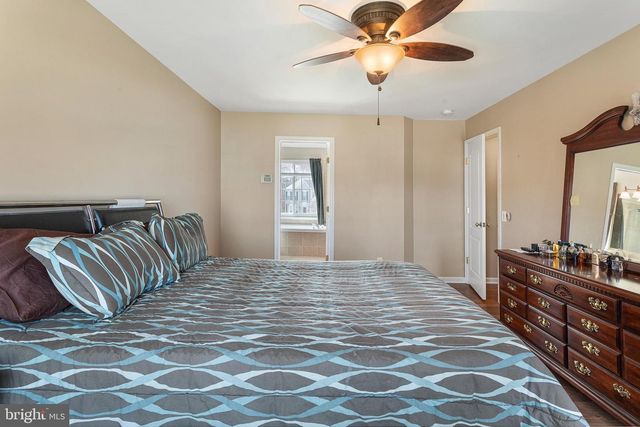 4609 QUEENS GROVE ST, White Plains, MD 20695