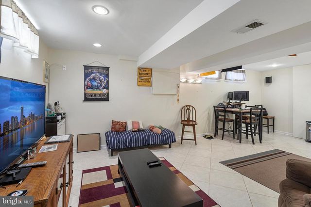 4609 QUEENS GROVE ST, White Plains, MD 20695