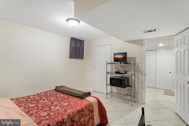 4609 QUEENS GROVE ST, White Plains, MD 20695