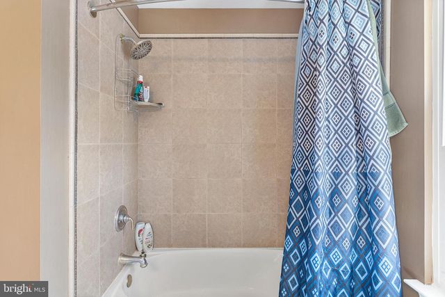 4609 QUEENS GROVE ST, White Plains, MD 20695