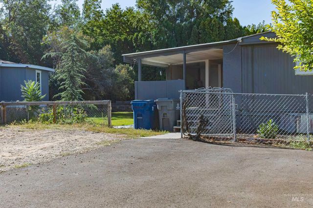 1410 W Flamingo Ave 109, Nampa, ID 83651