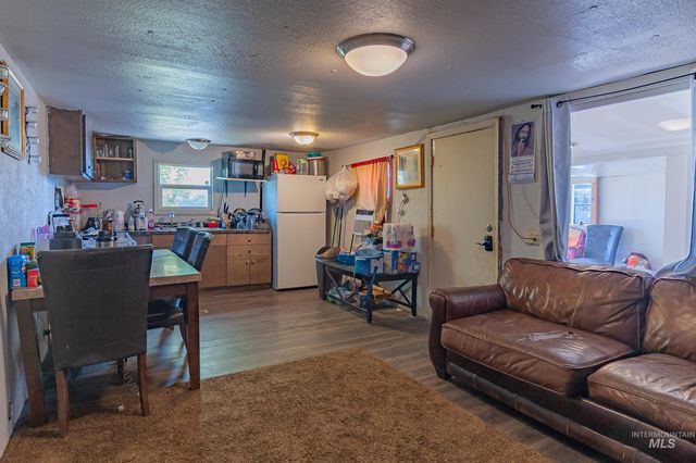 1410 W Flamingo Ave 109, Nampa, ID 83651