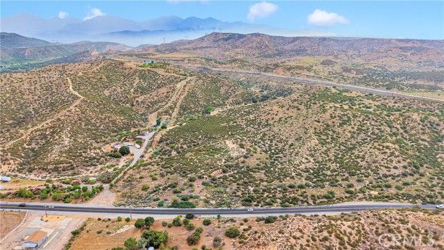 4550 Summit Valley Road, Hesperia, CA 92345