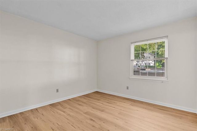 5653 Hornaday Road C, Greensboro, NC 27409