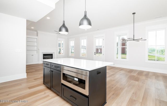 6100 Passionflower Dr 101, Prospect, KY 40059