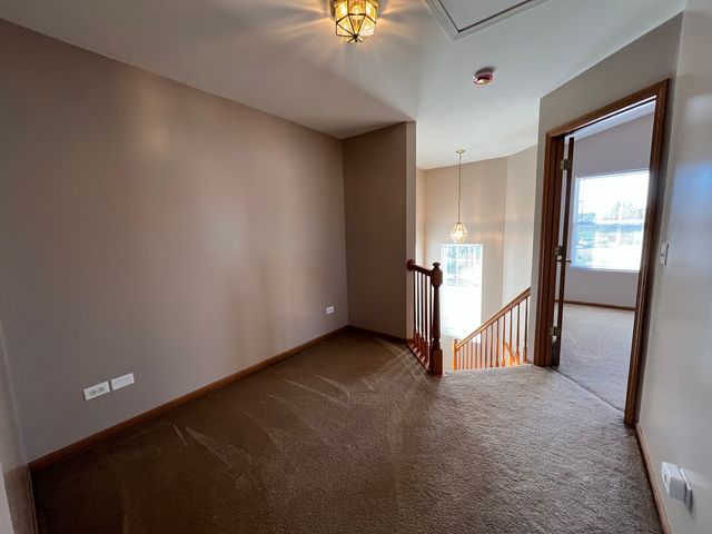 142 Mountain Laurel Court, Romeoville, IL 60446