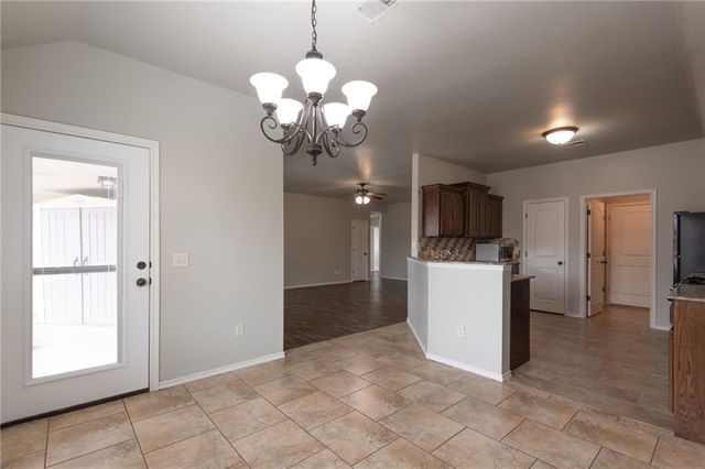 14358 Redvine Road, Choctaw, OK 73020