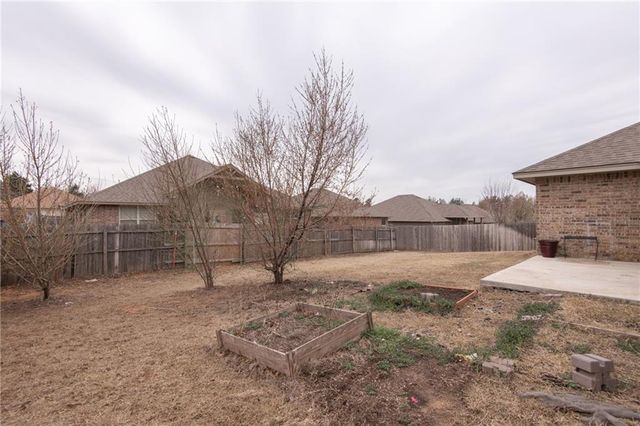 14358 Redvine Road, Choctaw, OK 73020