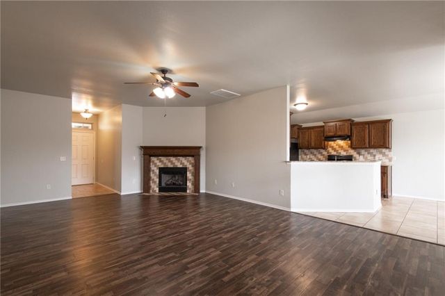 14358 Redvine Road, Choctaw, OK 73020
