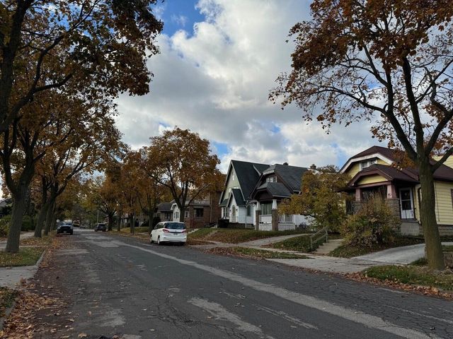 2932 N 58TH STREET, Milwaukee, WI 53210