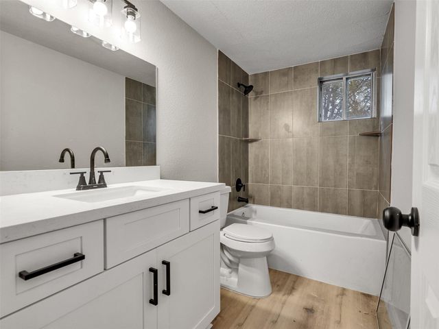 3709 Kettering Avenue, Bay City, TX 77414