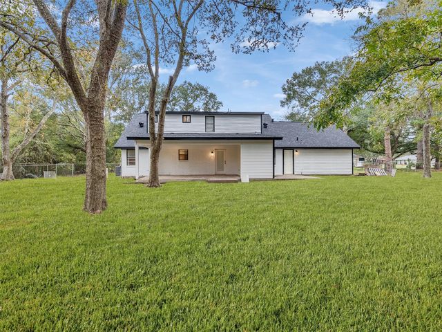 3709 Kettering Avenue, Bay City, TX 77414