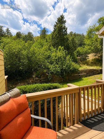 2232 Palm Drive, Colorado Springs, CO 80918
