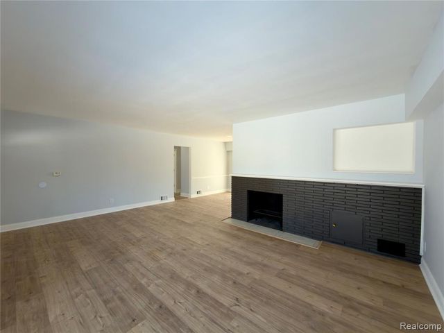 3709 Brentwood Drive, Flint, MI 48503