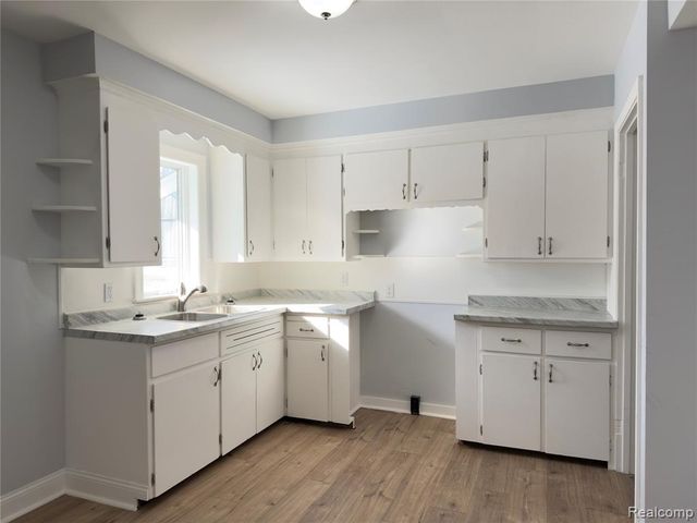 3709 Brentwood Drive, Flint, MI 48503