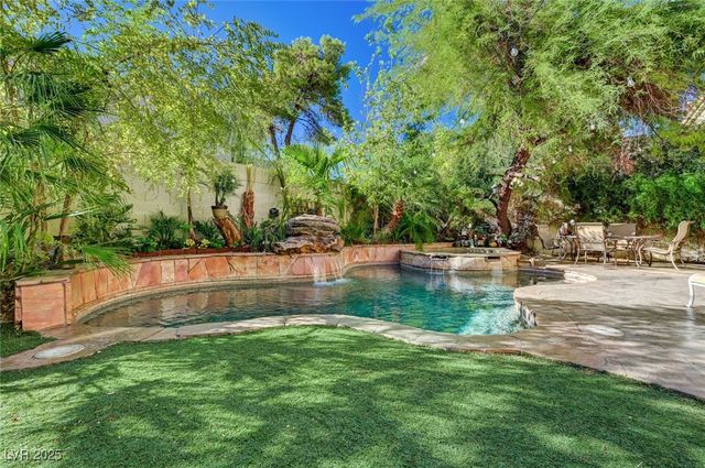 3555 Shelome Court, Las Vegas, NV 89121