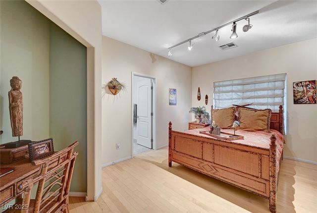 3555 Shelome Court, Las Vegas, NV 89121