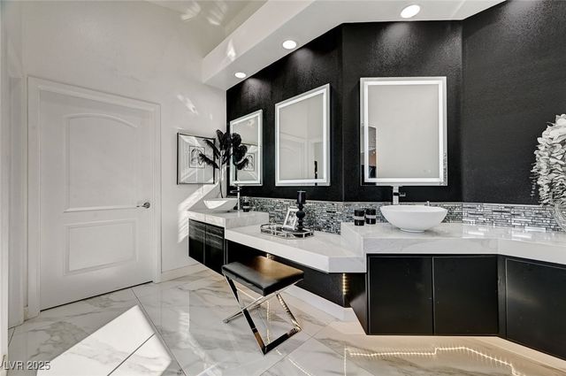 3555 Shelome Court, Las Vegas, NV 89121