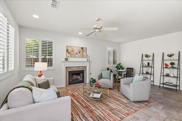 4242 Pinehurst Cir, Stockton, CA 95219