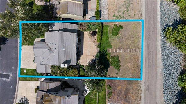 4242 Pinehurst Cir, Stockton, CA 95219