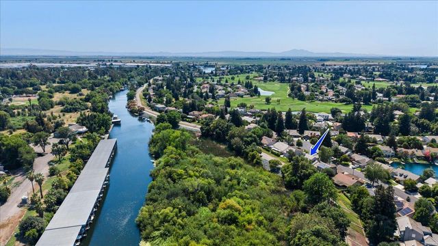 4242 Pinehurst Cir, Stockton, CA 95219