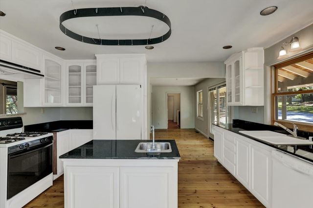 18319 Goa Way, Nevada City, CA 95959