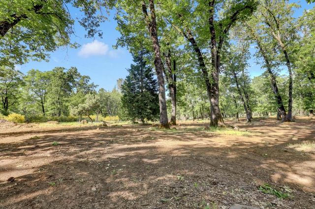 18319 Goa Way, Nevada City, CA 95959
