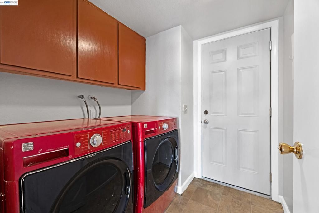 Image 85 of property listing at 4160 Sedge Street, Fremont, CA 94555