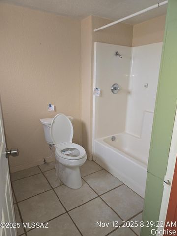 350 W Apache Way, Cochise, AZ 85606