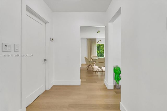 6200 SW 118th St, Pinecrest, FL 33156