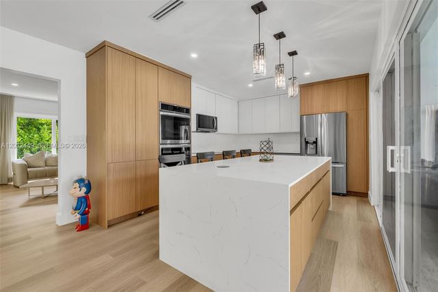 6200 SW 118th St, Pinecrest, FL 33156
