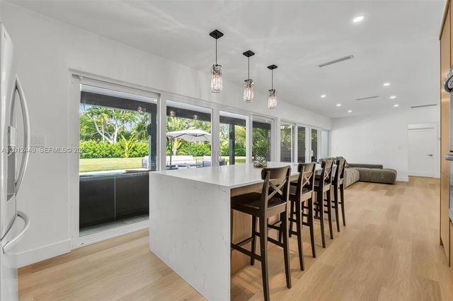 6200 SW 118th St, Pinecrest, FL 33156