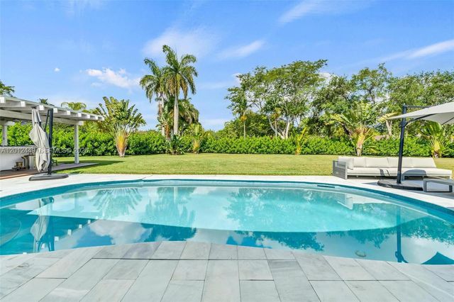 6200 SW 118th St, Pinecrest, FL 33156