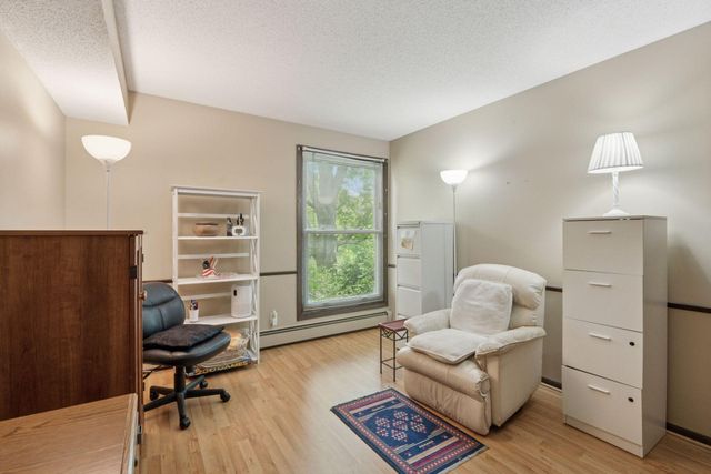 9600 Portland Avenue S 109, Bloomington, MN 55420