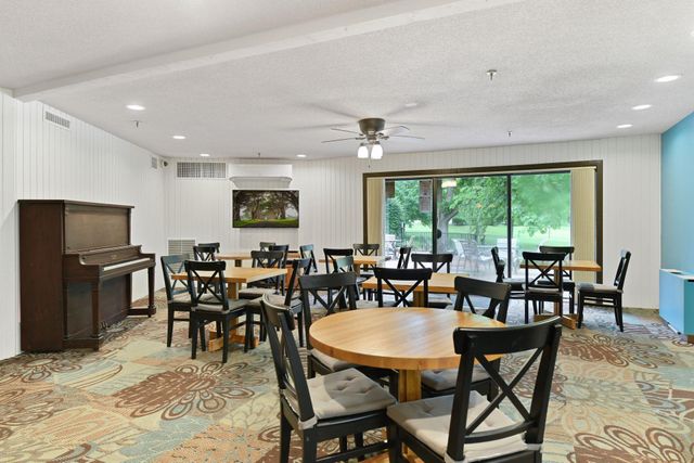 9600 Portland Avenue S 109, Bloomington, MN 55420