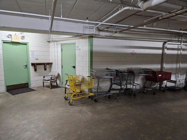 9600 Portland Avenue S 109, Bloomington, MN 55420